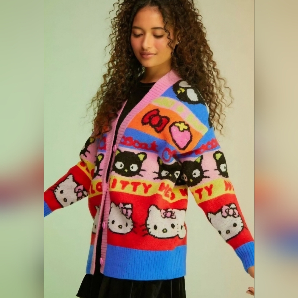 Forever 21 RARE Hello Kitty and Friends Sweater. Limied Edition. Like New NWOT - Picture 5 of 6